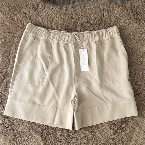 NWT Cozy Earth Lived in Linen Coastal Shorts- M - Picture 2 of 5
